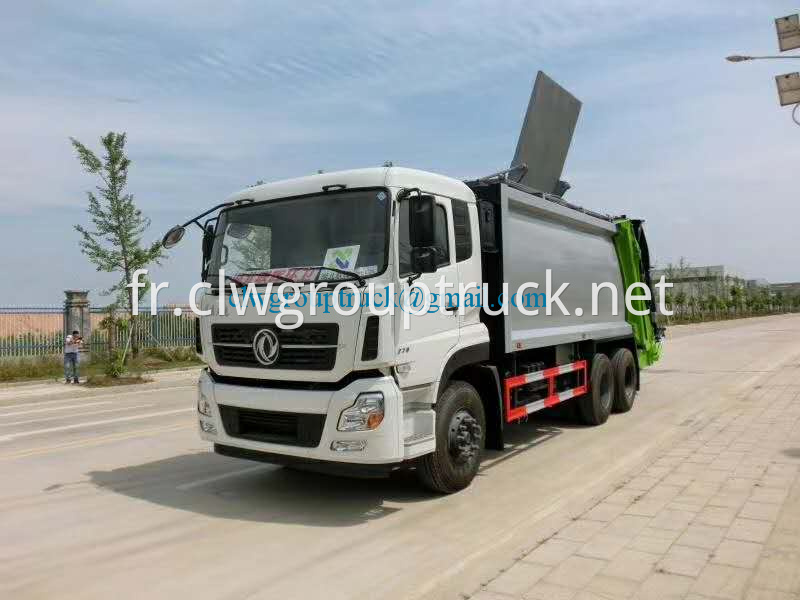 6x4 Garbage Truck 1